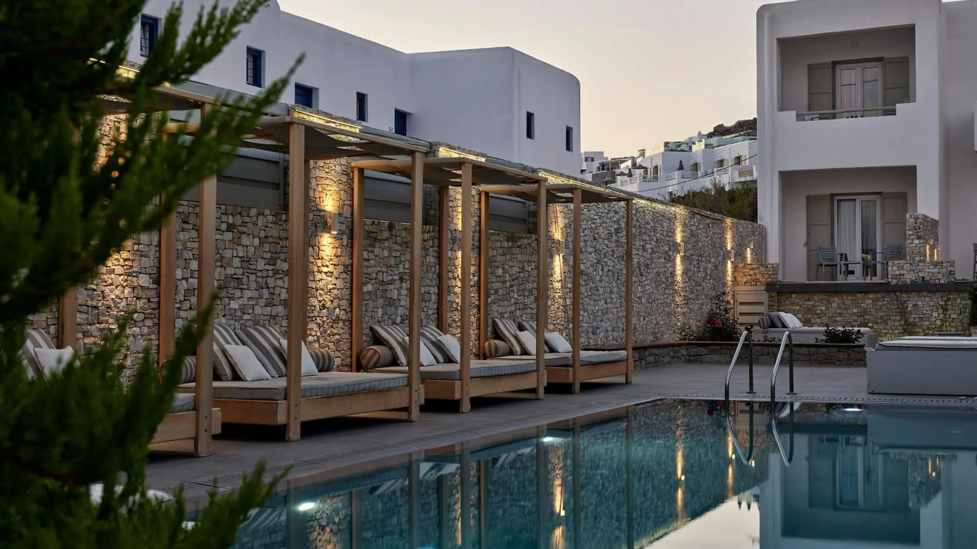 Mykonos Kosmoplaz Beach Resort Hotel Mykonos Town