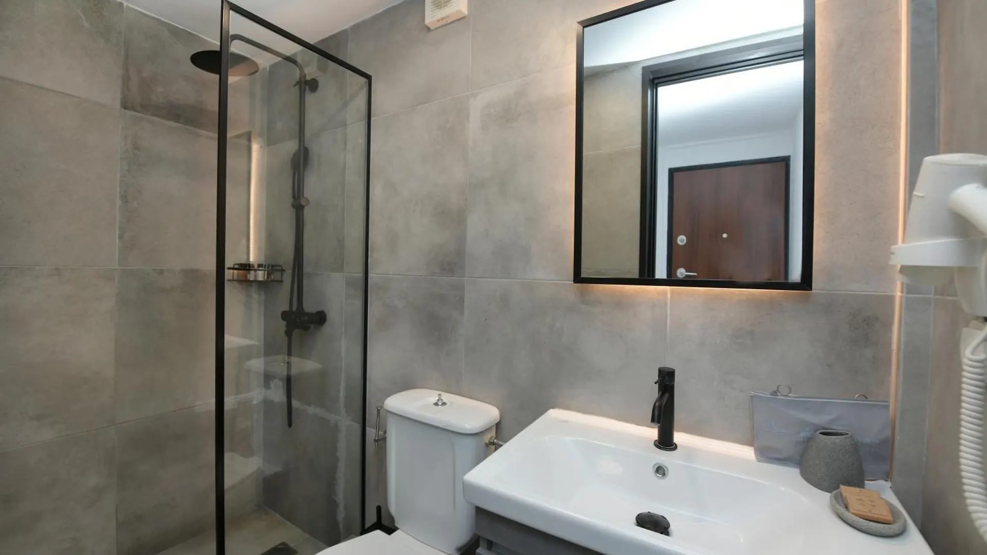 ****  Mykonos Kosmoplaz Beach Resort Hotel Mykonos Town Greece