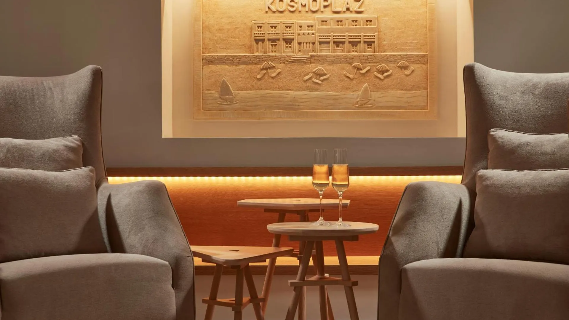 ****  Mykonos Kosmoplaz Beach Resort Hotel Mykonos Town Greece