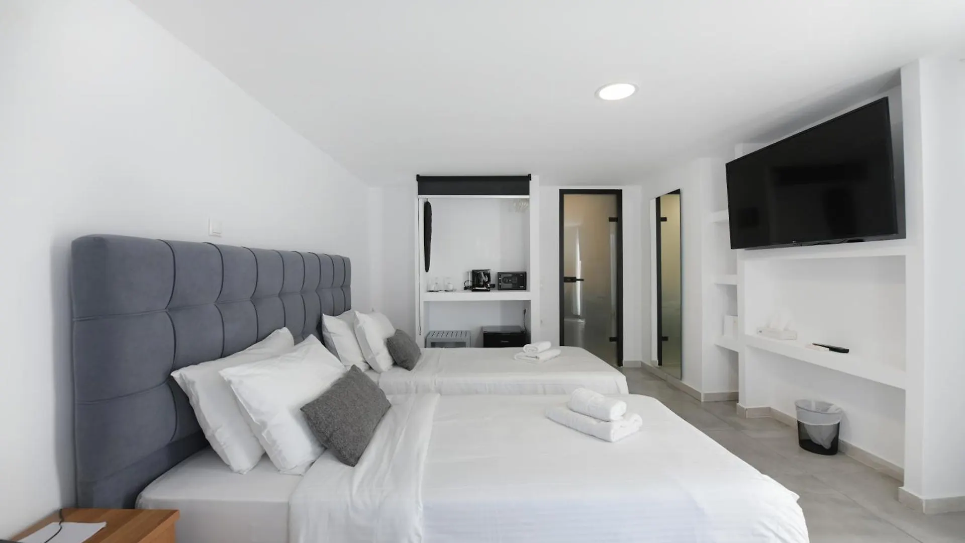Mykonos Kosmoplaz Beach Resort Hotel Mykonos Town 4*,  Grecia