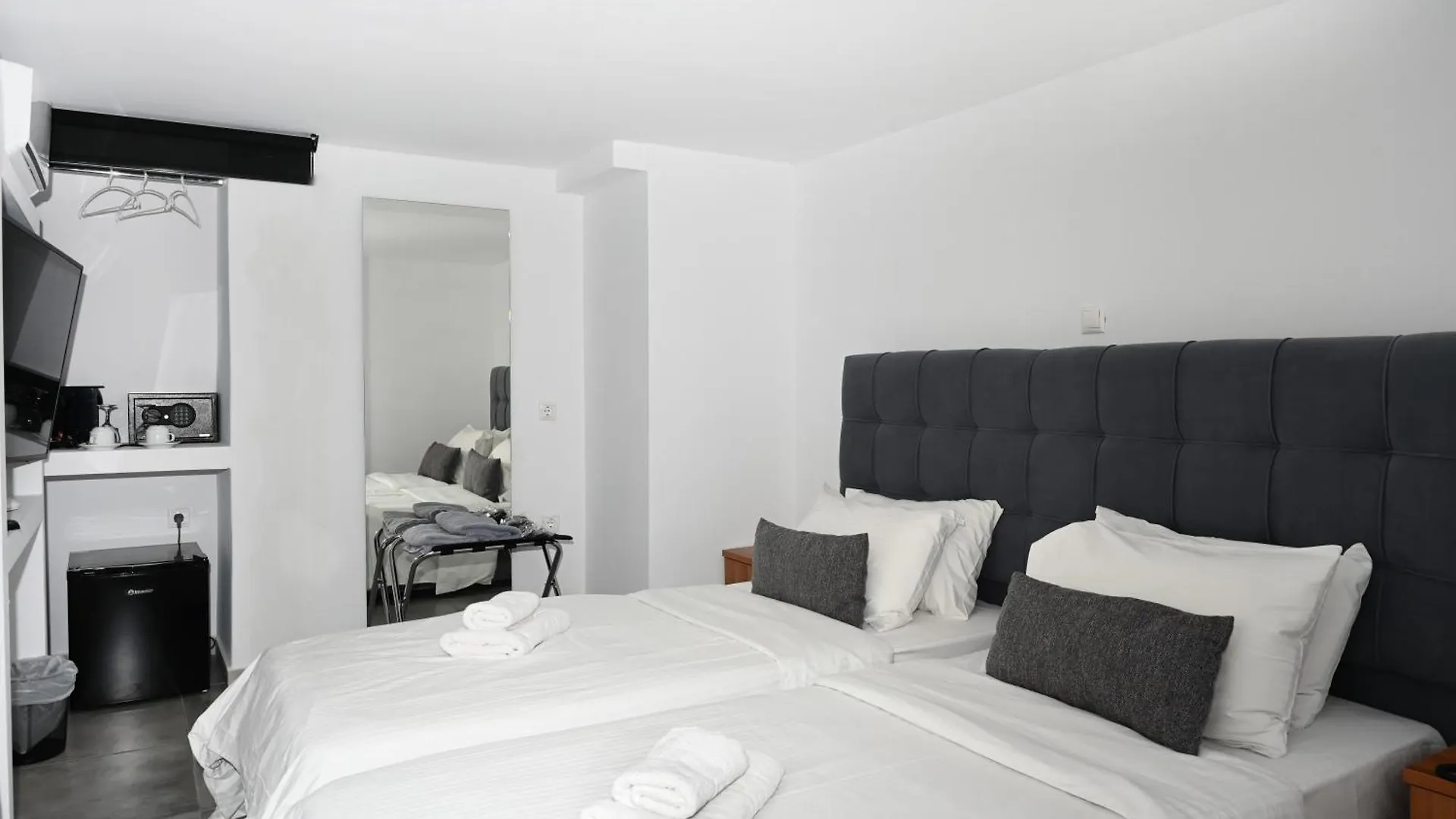 Mykonos Kosmoplaz Beach Resort Hotel Mykonos Town