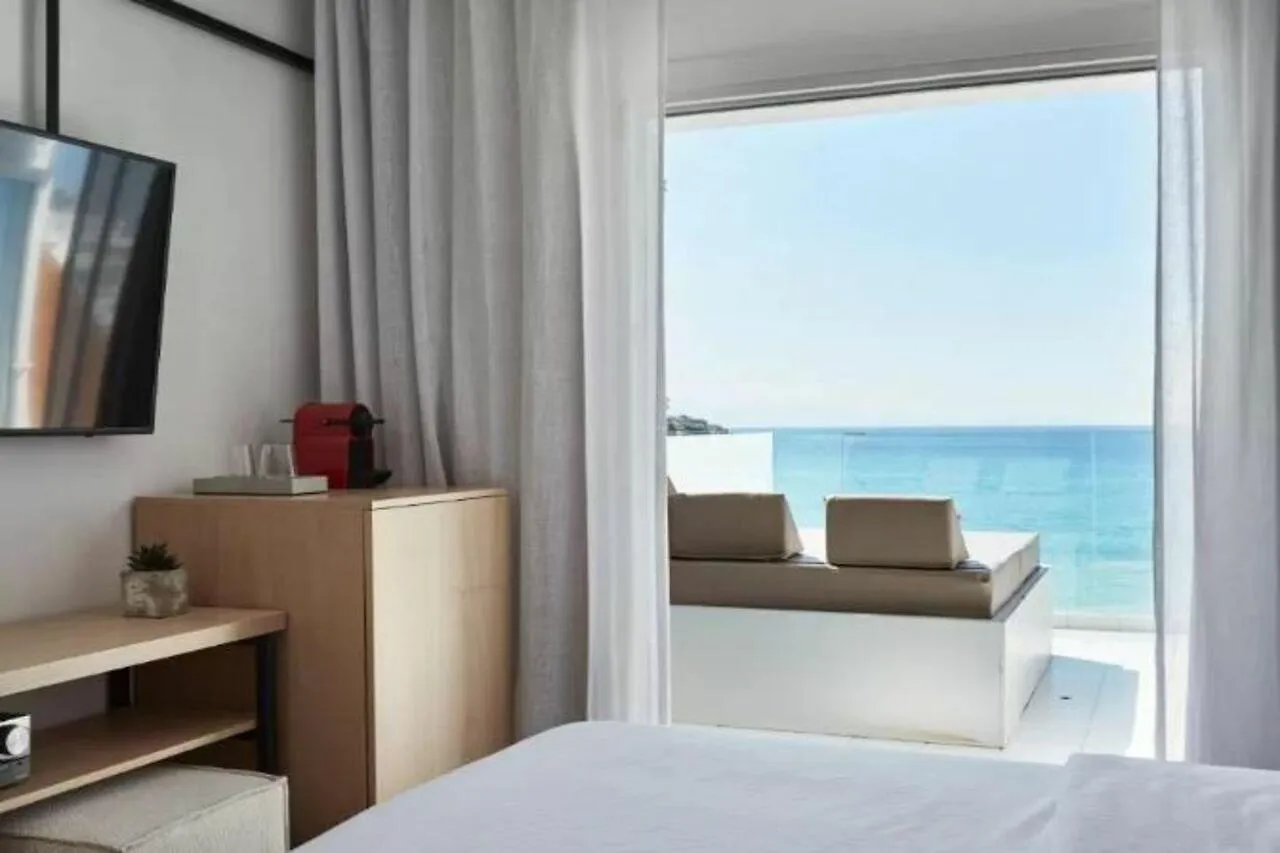 ****  Mykonos Kosmoplaz Beach Resort Hotel Mykonos Town Grécia