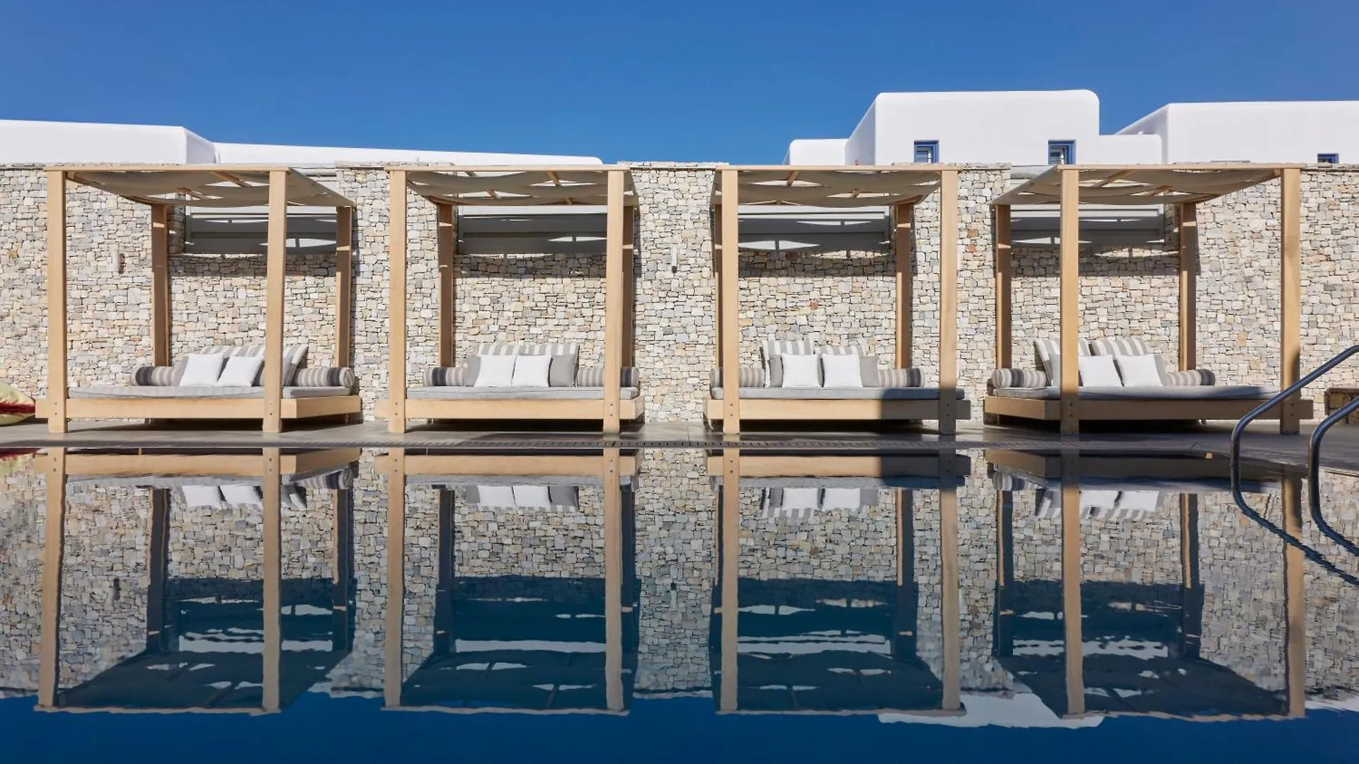 ****  Mykonos Kosmoplaz Beach Resort Hotel Mykonos Town Grécia